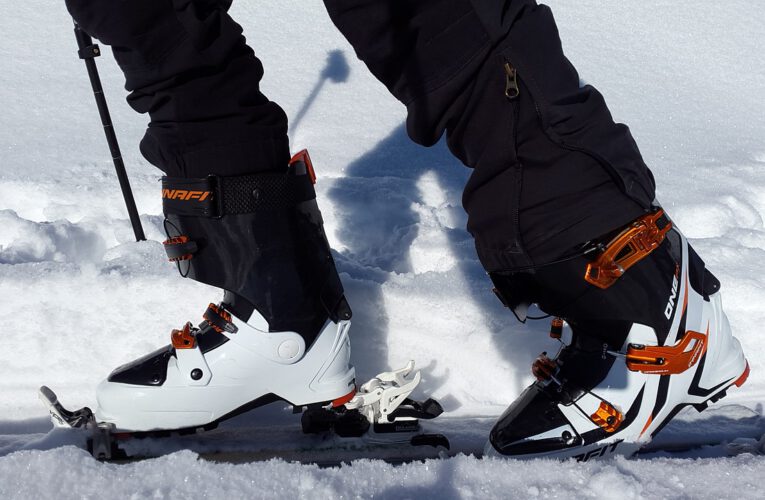 Co warto wiedzieć o butach narciarskich – zanim je kupisz?