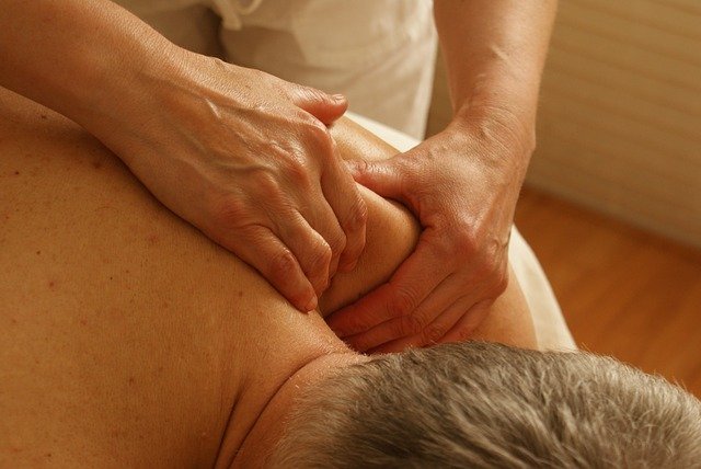 Kiedy umówić się na masaż leczniczy?