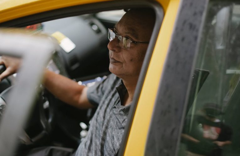 Jaka ceramika na auto? Odkryj najlepsze rozwiązania i korzyści z zastosowania ceramiki na lakier